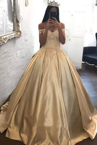 Ball Gown Champagne Gold Satin Quinceanera Dresses Appliques Lace Prom Dresses RS933