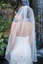Load image into Gallery viewer, Cheap 1 Tier Fingertip Length Wedding Veil with Ribbon Trim Edge Simple Wedding Veils V02