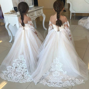 Princess A-Line Round Neck Tulle Long Sleeves Bowknot Flower Girl Dress with Appliques RS797