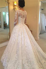 Load image into Gallery viewer, A Line Lace Applique Long Sleeve Sweetheart Covered Button Wedding Dresses RS331