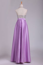 Load image into Gallery viewer, 2024 Sexy Open Back Halter Beaded Bodice A Line Prom Dresses Satin