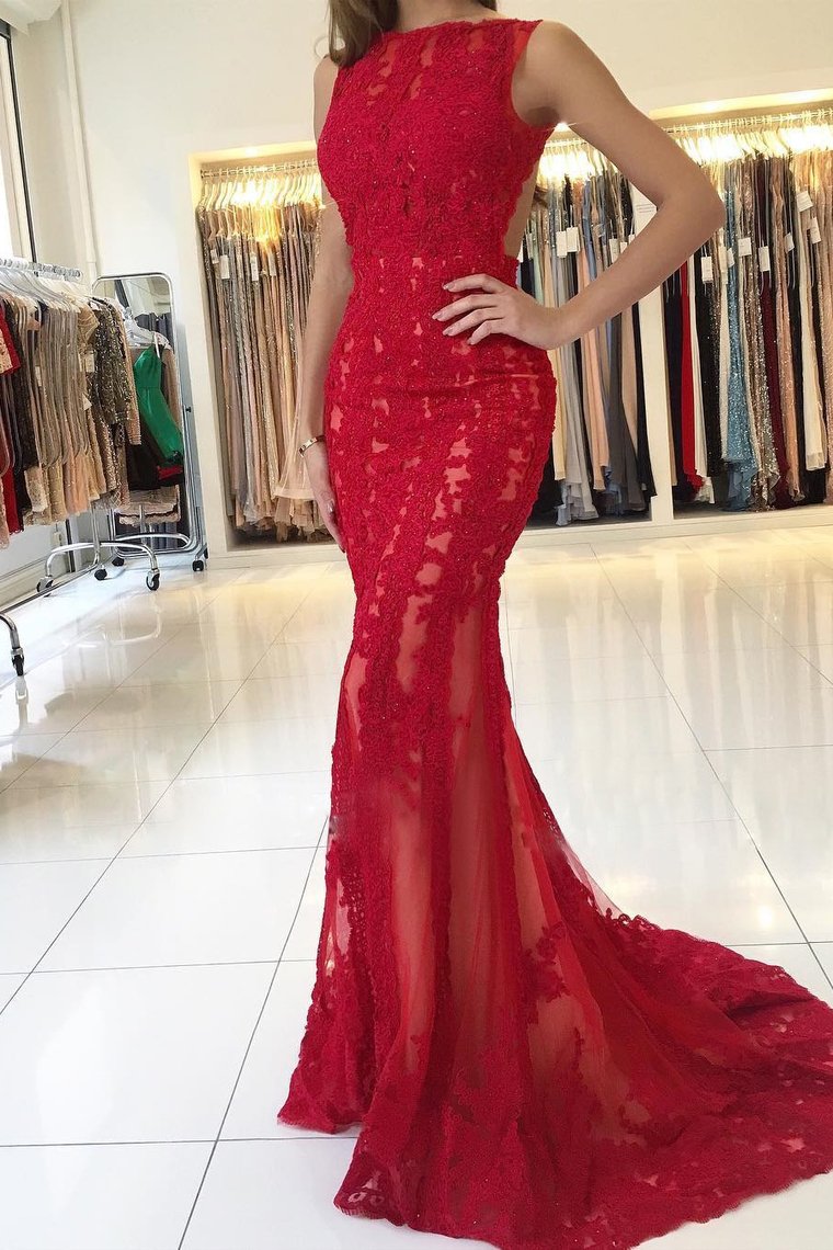 2024 Sexy Open Back Bateau Prom Dresses Mermaid Tulle With Appliques