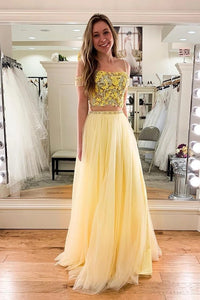Elegant A-line Lace Appliques Two Piece Yellow Tulle Prom Dresses
