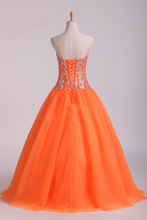Load image into Gallery viewer, 2024 Quinceanera Dresses Ball Gown Sweetheart Beaded Bodice Floor Length Tulle