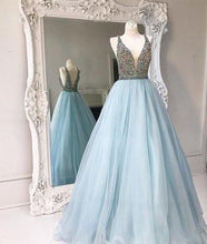 Load image into Gallery viewer, Unique V-neck tulle sequin beading long prom gown evening dresses RS101