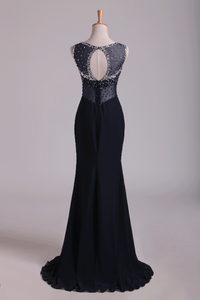 2023 Scoop Open Back Beaded Bodice Floor Length Chiffon Prom Dresses Black