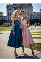 Load image into Gallery viewer, A-Line/Princess Satin Bowknot Sweetheart Sleeveless Tea-Length Homecoming Dresses
