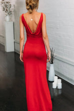 Load image into Gallery viewer, Simple Spaghetti Straps Red Mermaid V Neck Prom Dress with High Slit, Open Back Dance Dress SRS15401