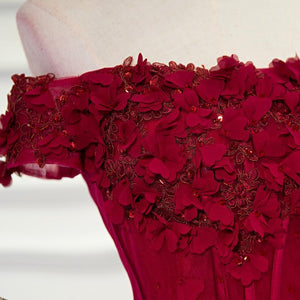 A-line Tulle Burgundy Short Sleeve Off-the-Shoulder Scoop Hand-Made Flower Prom Dresses RS776