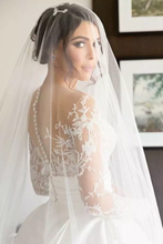 Load image into Gallery viewer, 2023 Scoop Long Sleeves Lace With Slit Wedding Dresses Chapel Train Detachable