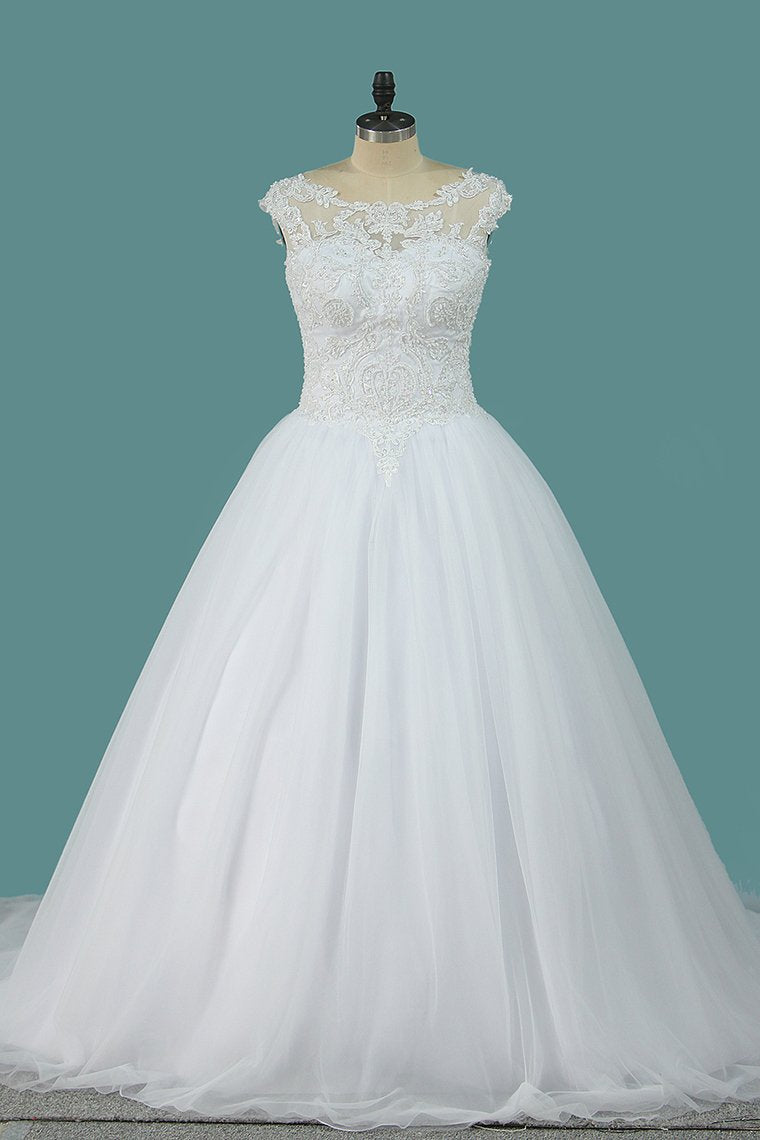 2023 Scoop Tulle Ball Gown Wedding Dresses With Applique Court Train