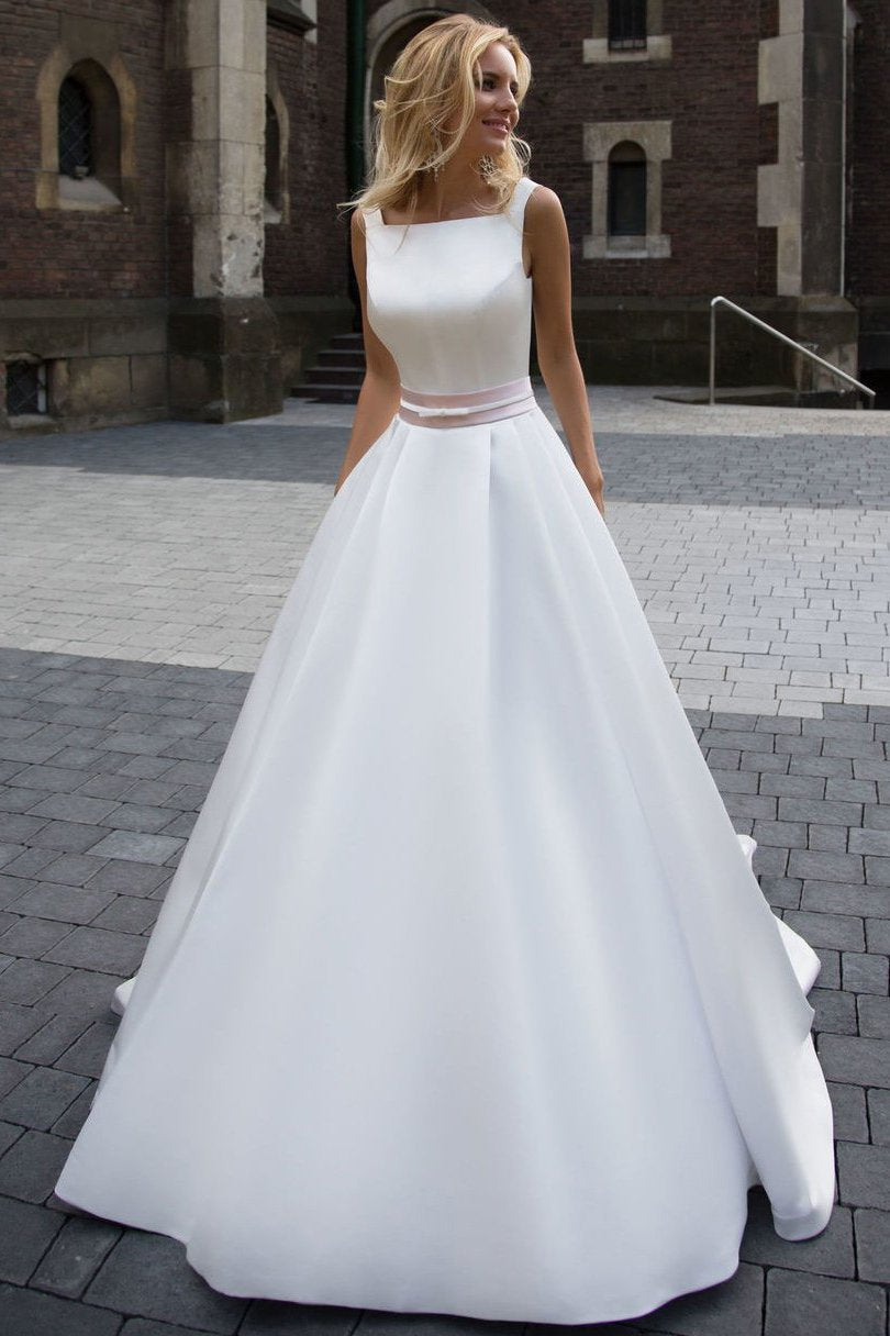 A-Line Sleeveless Long Ivory Pleated Prom Dress Backless Bateau Satin Wedding Dresses RS337
