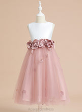 Load image into Gallery viewer, Flower(s)/Bow(s) Dress A-Line Scoop Flower Girl Dresses Tea-length Livia Neck With Sleeveless Satin/Tulle Girl - Flower