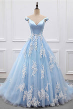 Load image into Gallery viewer, 2024 Sky Blue Appliques Charming Ball Gown Off-the-Shoulder V-Neck Prom Dresses RS573
