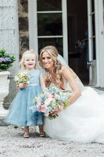 Load image into Gallery viewer, A-Line Mid-Calf Blue Lace Top Tulle Scoop Sleeveless Cheap Junior Flower Girl Dress RS528