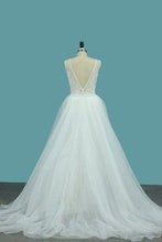 Load image into Gallery viewer, 2024 Lace V Neck Wedding Dresses Mermaid With Sash Court Train
