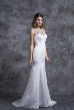 Load image into Gallery viewer, 2024 Prom Dresses Mermaid White Satin With Beading