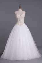 Load image into Gallery viewer, 2023 Wedding Dresses A-Line Sweetheart See Through Tulle With Pearls Lace Up Floor Length