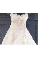 Load image into Gallery viewer, 2024 Sweetheart Wedding Dresses A Line Tulle With Ruffles And Handmade Flowers