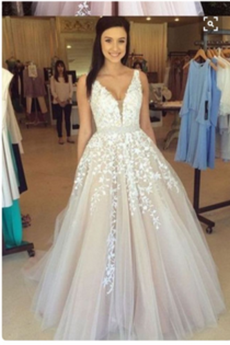2024 A Line Straps Prom Dress Tulle With Beads And Applique Floor Length