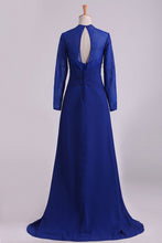 Load image into Gallery viewer, 2024 Mother Of The Bride Dresses Long Sleeves Chiffon With Applique Open Back Dark Royal Blue