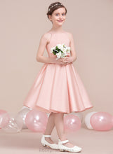 Load image into Gallery viewer, Knee-Length With Anabella Junior Bridesmaid Dresses A-Line Square Neckline Bow(s) Satin