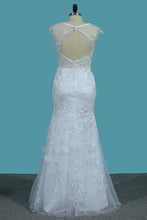 Load image into Gallery viewer, 2024 Scoop Open Back Sheath Tulle Wedding Dresses With Applique Chapel Train Detachable