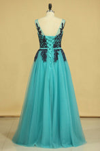 Load image into Gallery viewer, 2024 Hot Scoop Prom Dresses Tulle A Line With Applique And Sash