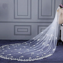 Load image into Gallery viewer, 3M Tulle Ivory Wedding Veils with Appliques, Fashion Hand Made Flowers Wedding Veils SRS15544