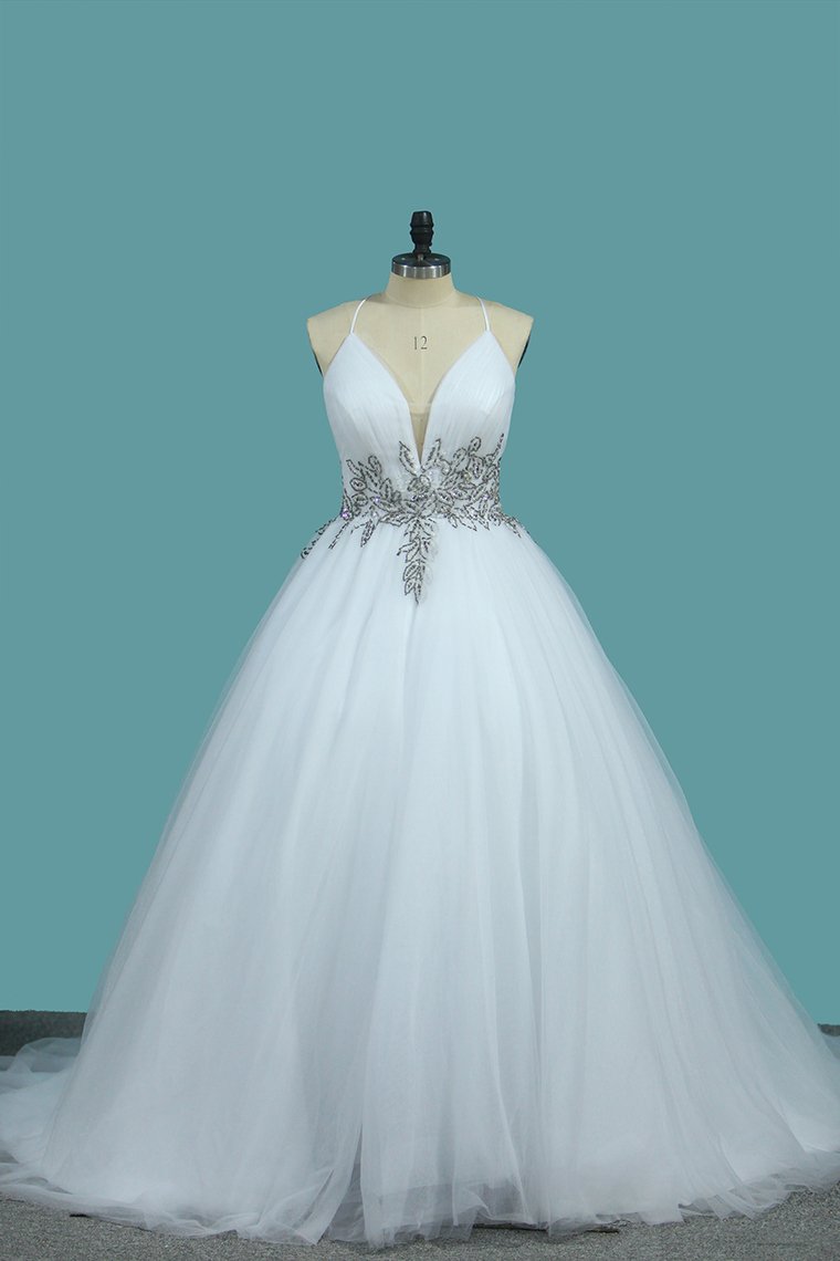 2023 A Line Spaghetti Straps Wedding Dresses Tulle With Beads Open Back