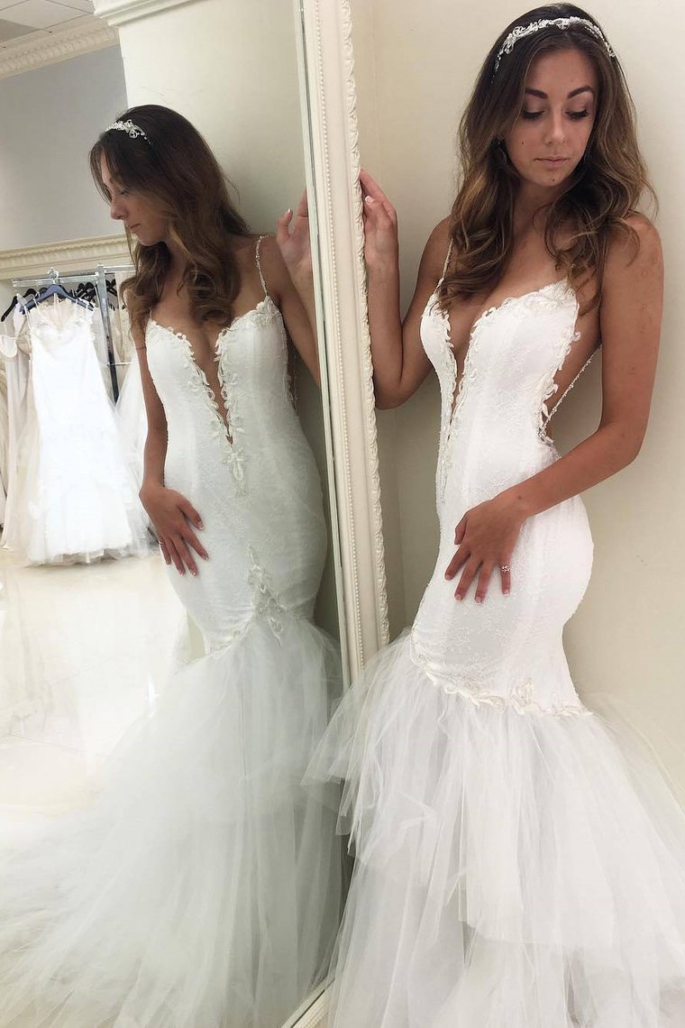 2024 Mermaid Spaghetti Straps Wedding Dresses Tulle With Applique And Beads