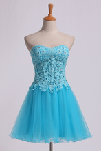 Load image into Gallery viewer, 2024 Homecoming Dress Sweet Short/Mini A Line Tulle Skirt With Applique And Beads