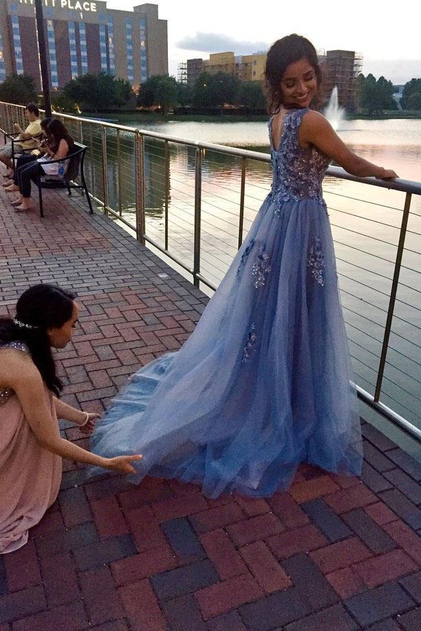 Unique Blue Tulle Appliques Beading Prom Dresses, Charming Formal Dresses SRS15456