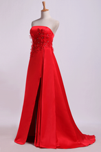 Load image into Gallery viewer, 2024 Strapless Prom Dresses Column Sweep Train With Beading