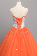 Load image into Gallery viewer, 2024 Bicolor Quinceanera Dresses Sweetheart Ball Gown Floor-Length Beaded Bodice