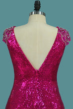 Load image into Gallery viewer, 2024 Scoop Mermaid Prom Dresses Sequins With Beading Sweep Train