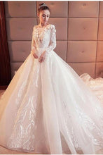 Load image into Gallery viewer, 2023 Gorgeous Scoop Lace Appliques Flowers White Organza Long Sleeve Wedding SRS10080
