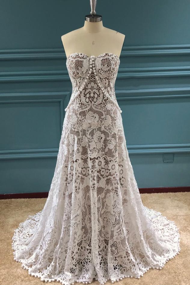 Elegant A Line Lace Appliques Sweetheart Strapless Wedding Dresses, Bridal SRS15636