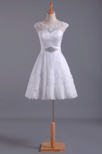 Load image into Gallery viewer, 2024 White Unique Homecoming Dress A Line Short/Mini Tulle With Applique
