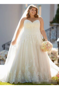 A Line Sweet Heart Neckline Wedding Dresses Plus Size Ivory Lace Wedding Gowns