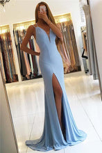 Load image into Gallery viewer, Gorgeous Sleeveless Mermaid V-Neck Backless Floor-Length Slit Long Prom Dresses RS304