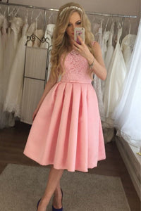 Charming Lace A-line Satin Knee Length Homecoming Dresses