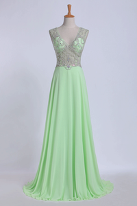 2024 V-Neck Prom Dresses A-Line/Princess With Beads Chiffon&Tulle