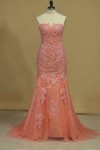 Load image into Gallery viewer, 2024 Mermaid Prom Dresses Sweetheart With Beading And Applique Tulle Sweep/Brush Train