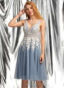 Meadow Prom Dresses V-neck A-Line Tulle Knee-Length