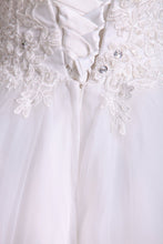 Load image into Gallery viewer, 2024 High Neck A Line Wedding Dresses Tulle With Applique &amp; Beads
