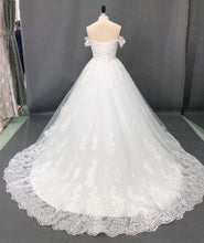Load image into Gallery viewer, Ball Gown Off the Shoulder Sweetheart Wedding Dresses with Lace up, Wedding Gowns SRS15561
