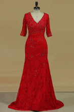 Load image into Gallery viewer, 2024 Mother Of The Bride Dresses Mermaid/Trumpet V Neck With Beads And Applique Lace