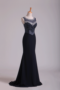 2023 Scoop Open Back Beaded Bodice Floor Length Chiffon Prom Dresses Black
