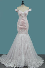 Load image into Gallery viewer, 2024 Mermaid Lace Off The Shoulder Wedding Dresses With Applique Sweep Train